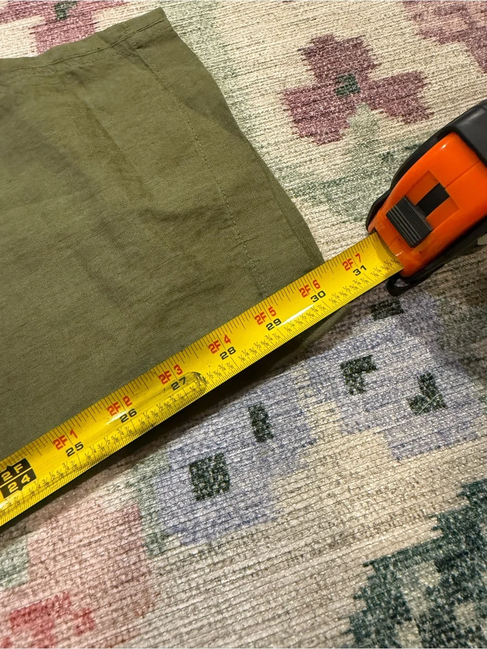 The Getaway Straight Leg Pull-On Pant in Linen Banana Republic Olive Green Tall